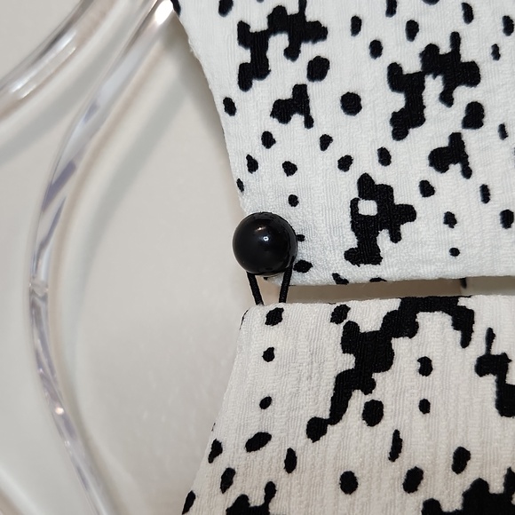 Aqua Girls Black & White Cropped Dressy Tank, Size S ~ EUC - Picture 7 of 8